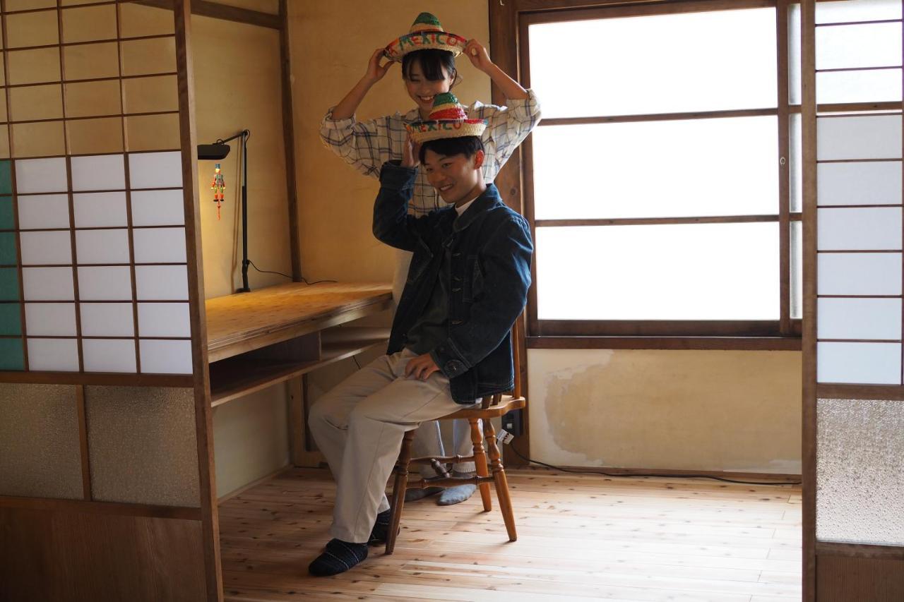 土庄町岡邸アパートメント エクステリア 写真